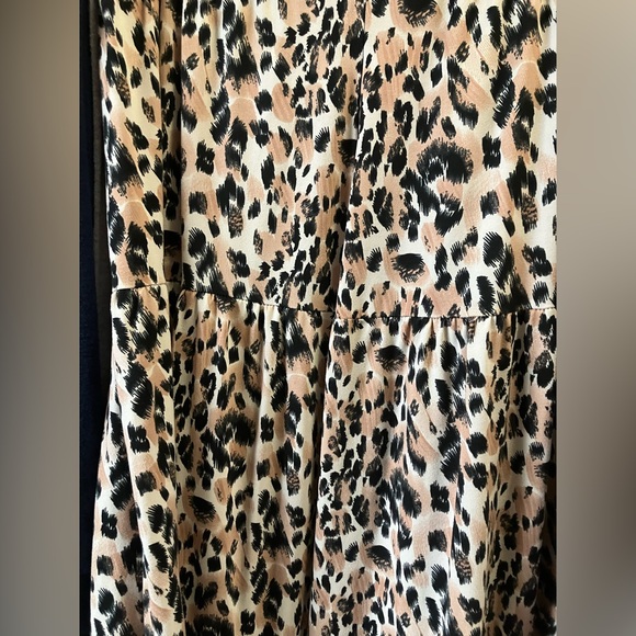 Leopard Print High Waisted Maxi Skirt - Picture 3 of 4
